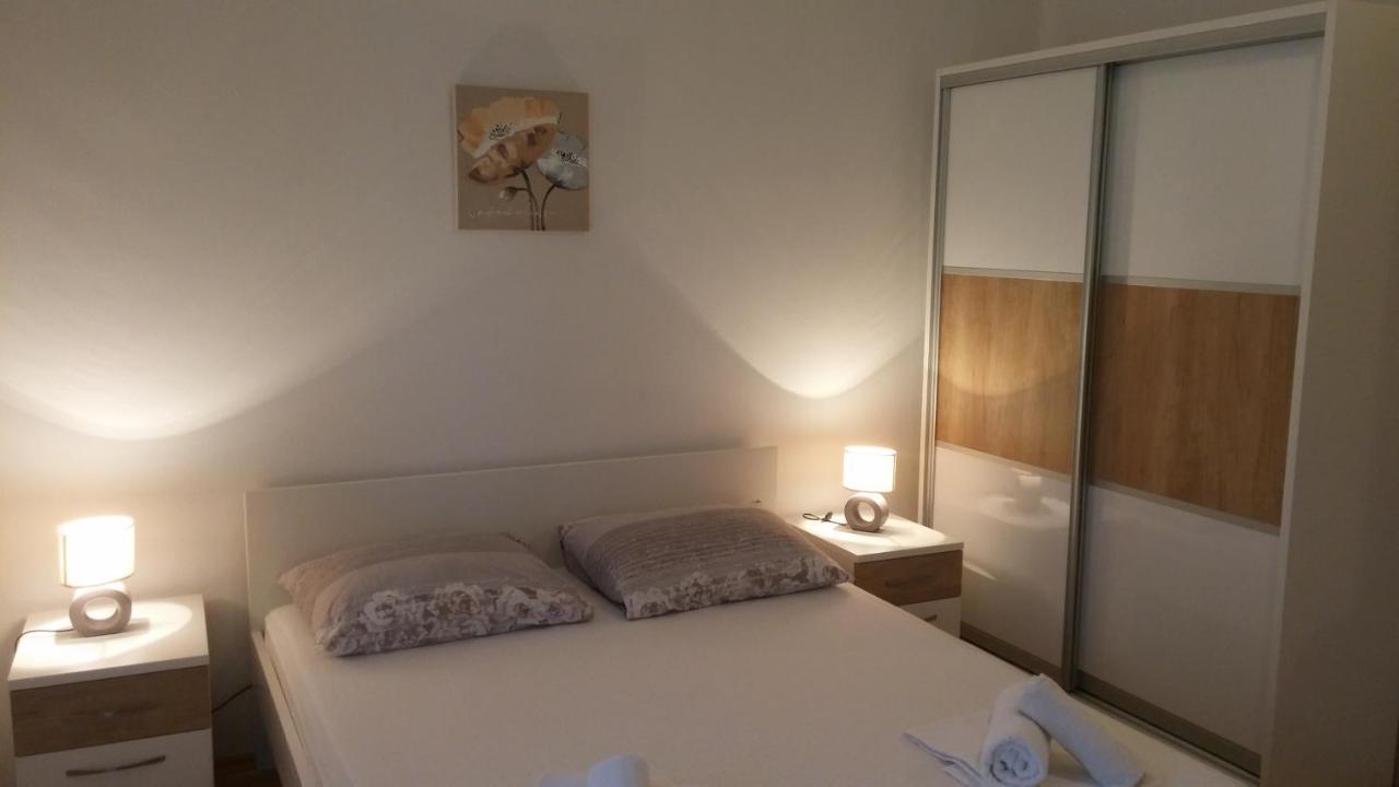 Apartments Petar Хвар Экстерьер фото