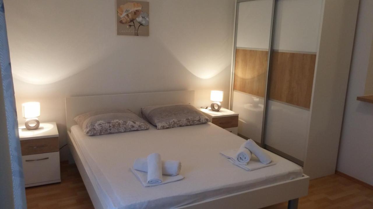 Apartments Petar Хвар Экстерьер фото